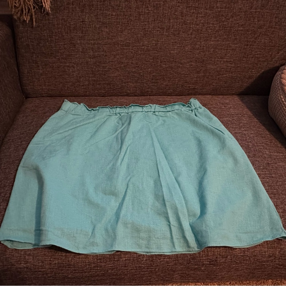 Super Cute Skirt!!!  Crown and Ivy Turquoise Skirt
